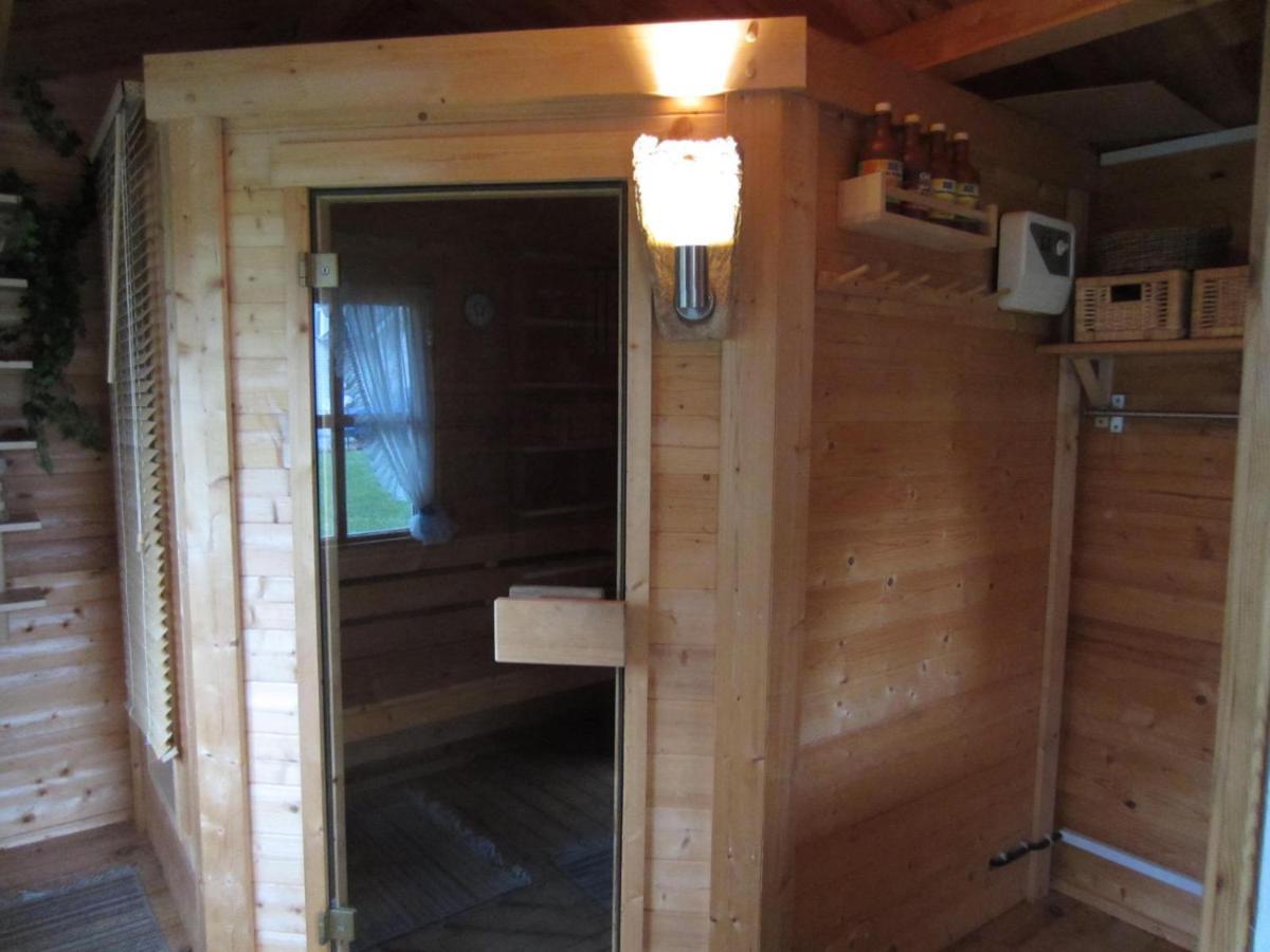 Ferienhaus Schwalbenrast レンブルッフ エクステリア 写真